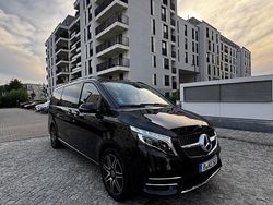 Schwarz Gebraucht 2019 Mercedes V250 Van / Kleinbus | 44.500 €