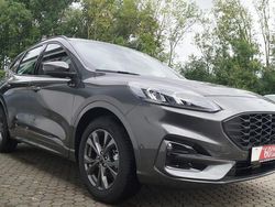 Grau Gebraucht 2023 Ford Kuga ST-Line SUV | 26.470 € (Guter Preis)