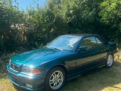 Grün Gebraucht 1996 BMW 318 Cabriolet M Sport Cabrio | 5.400 € (Fairer Preis)