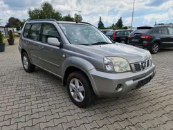 Gold Gebraucht 2004 Nissan X-Trail SUV | 1.900 € (Superpreis)