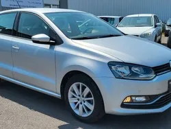 Silber Gebraucht 2017 VW Polo Comfortline Limousine | 10.200 € (Guter Preis)