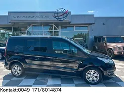 Schwarz Gebraucht 2018 Ford Tourneo Connect Van / Kleinbus | 15.888 € (Etwas zu teuer)