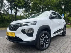 Weiß Gebraucht 2022 Dacia Spring Comfort Kleinwagen | 9.944 € (Guter Preis)