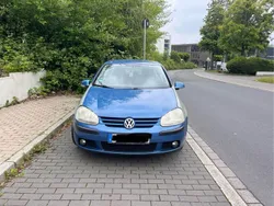 Blau Gebraucht 2005 VW Golf IV Trendline Limousine | 1.800 € (Guter Preis)
