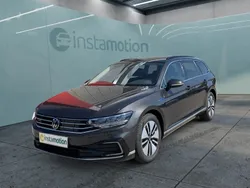 Grau Gebraucht 2021 VW Passat GTE Kombi | 31.840 € (Teuer)