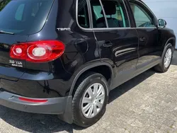 Schwarz Gebraucht 2011 VW Tiguan Team SUV | 7.500 € (Superpreis)