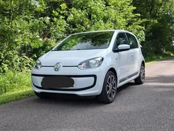 Weiß Gebraucht 2016 VW up! CLUB Kleinwagen | 8.790 € (Fairer Preis)