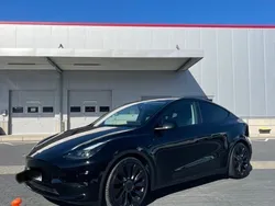 Schwarz Gebraucht 2022 Tesla Model Y Performance SUV | 40.900 € (Etwas zu teuer)