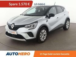 Grau Gebraucht 2022 Renault Captur Zen SUV | 16.010 € (Guter Preis)