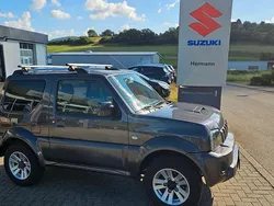 Grau Gebraucht 2014 Suzuki Jimny Style SUV | 15.370 € (Fairer Preis)