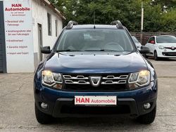 Blau Gebraucht 2015 Dacia Duster Prestige SUV | 12.900 € (Teuer)