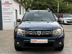 Blau Gebraucht 2015 Dacia Duster Prestige SUV | 13.400 € (Teuer)