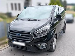Schwarz Gebraucht 2019 Ford Tourneo Custom Titanium Van / Kleinbus | 33.000 € (Etwas zu teuer)