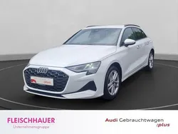 Gletscherweiß metallic Gebraucht 2025 Audi A3 Advanced Plus | 34.440 € (Fairer Preis)