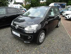 Schwarz Gebraucht 2013 VW up! move up! Kleinwagen | 7.990 € (Etwas zu teuer)
