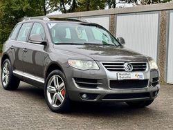 Grau Gebraucht 2007 VW Touareg SUV | 10.980 € (Teuer)