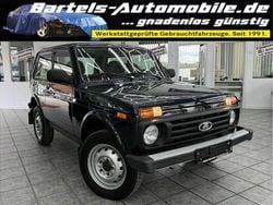 Grün Gebraucht 2017 Lada niva SUV | 10.900 € (Guter Preis)