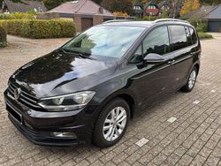 Schwarz Gebraucht 2016 VW Touran Highline Van / Kleinbus | 12.500 € (Teuer)