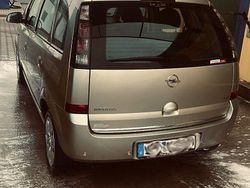 Gold Gebraucht 2007 Opel Meriva Catch Me Van / Kleinbus | 2.399 € (Fairer Preis)