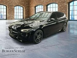 Metalliclack obsidianschwarz Gebraucht 2024 Mercedes C200 Night Kombi | 43.790 € (Etwas zu teuer)