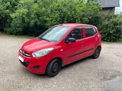 Rot Gebraucht 2012 Hyundai i10 Classic Kleinwagen | 3.150 € (Fairer Preis)