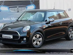 Schwarz Gebraucht 2016 Mini ONE Kleinwagen | 7.990 € (Fairer Preis)