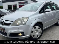 Silber Gebraucht 2006 Opel Zafira Edition Van / Kleinbus | 5.999 € (Etwas zu teuer)