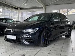 Schwarz Gebraucht 2023 VW Golf VIII R Limousine | 35.550 € (Guter Preis)