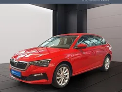 Rot Gebraucht 2019 Skoda Scala Style Kleinwagen | 11.890 € (Guter Preis)