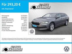 Graphite grau metallic Gebraucht 2024 Skoda Superb Selection Kombi | 42.970 € (Superpreis)