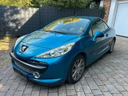 Blau Gebraucht 2007 Peugeot 207 CC Cabrio | 1.750 € (Superpreis)