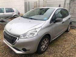Grau Gebraucht 2013 Peugeot 208 Access Kleinwagen | 2.150 € (Superpreis)
