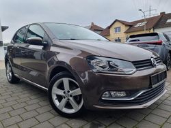 Braun Gebraucht 2015 VW Polo Limousine | 7.990 € (Guter Preis)