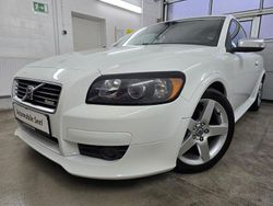 Weiß Gebraucht 2009 Volvo C30 R-Design Kinetic Kleinwagen | 3.990 € (Fairer Preis)