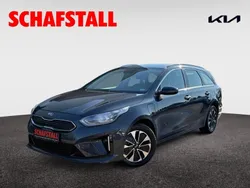 Grau ((h8g) pentametal met.) Gebraucht 2021 Kia Ceed Sportswagon Spirit Kombi | 18.979 € (Guter Preis)