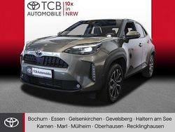 Manganbronze metallic Gebraucht 2021 Toyota Yaris Hybrid Connect Style | 23.489 € (Fairer Preis)