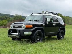 Schwarz Gebraucht 2009 Toyota FJ SUV | 30.000 €