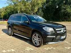 Schwarz Gebraucht 2015 Mercedes GL350 SUV | 32.300 € (Etwas zu teuer)