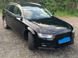 Schwarz Gebraucht 2012 Audi A4 Ambition Kombi | 6.890 € (Teuer)