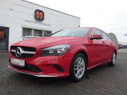 Rot Gebraucht 2018 Mercedes CLA220 Shooting Brake Kombi | 20.990 € (Superpreis)