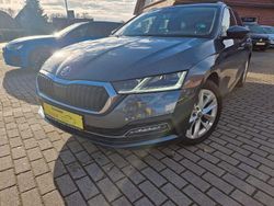 Grau Gebraucht 2020 Skoda Octavia First Edition Kombi | 17.900 € (Fairer Preis)