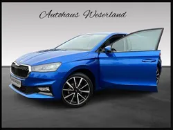 Blau Gebraucht 2024 Skoda Fabia Selection Limousine | 18.490 € (Fairer Preis)