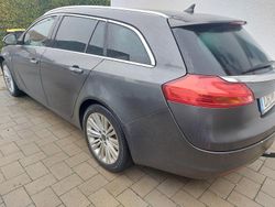 Andere farben Gebraucht 2012 Opel Insignia Kombi | 5.300 € (Teuer)