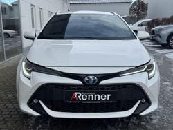 Weiß Gebraucht 2022 Toyota Corolla Team Kombi | 24.890 € (Fairer Preis)