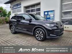 Deep black perleffect Neu 2024 VW Tiguan SUV | 37.980 € (Superpreis)