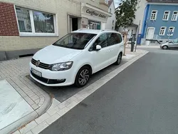 Weiß Gebraucht 2017 VW Sharan Van / Kleinbus | 16.999 € (Guter Preis)
