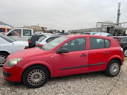 Rot Gebraucht 2005 Opel Astra Limousine | 1.000 € (Superpreis)