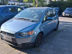 Blau Gebraucht 2009 Mitsubishi Colt Kleinwagen | 2.400 € (Guter Preis)