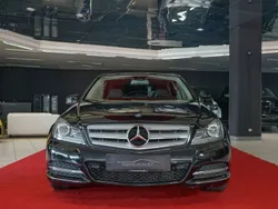 Schwarz Gebraucht 2013 Mercedes C220 Limousine | 15.999 € (Etwas zu teuer)