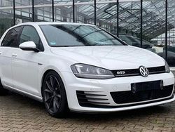 Oryxweiss Gebraucht 2016 VW Golf VII GTD Limousine | 15.980 € (Fairer Preis)